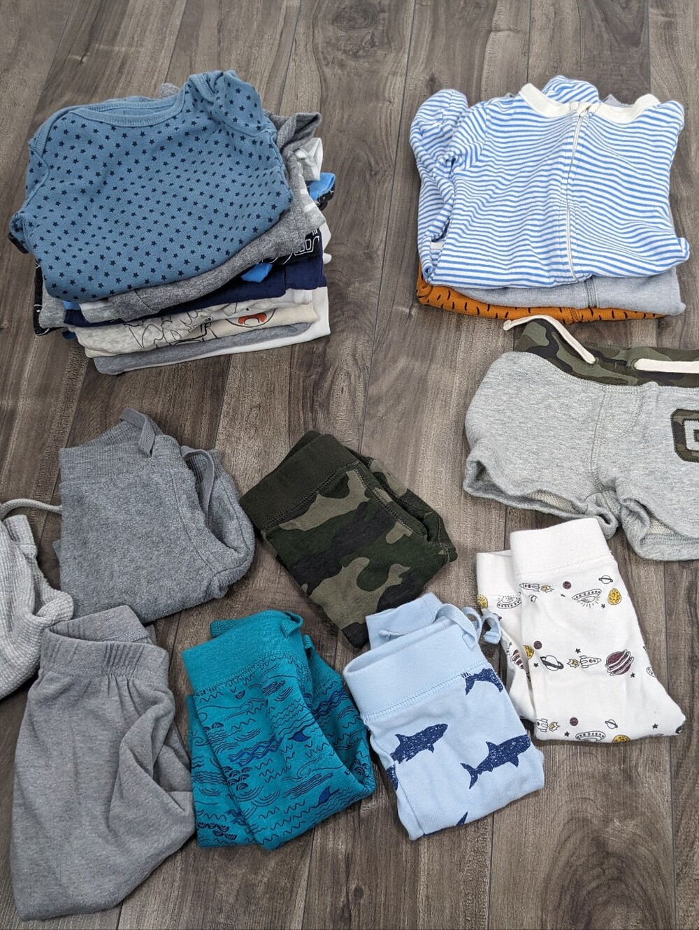 Baby Boy 0-3 Month Lot Gap Old Navy Sleepers Onesies Pants